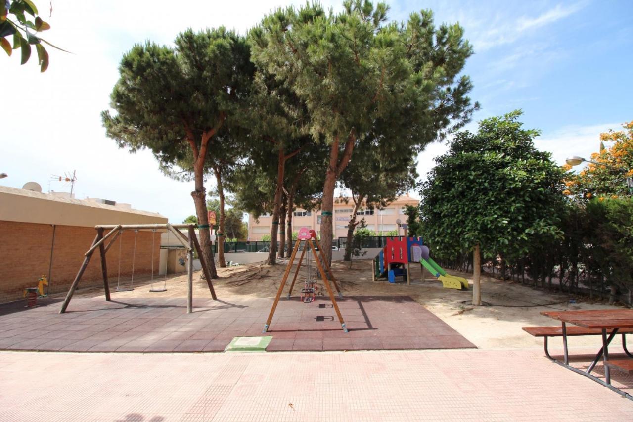 Apartamento Las Torres El Campello Exteriör bild